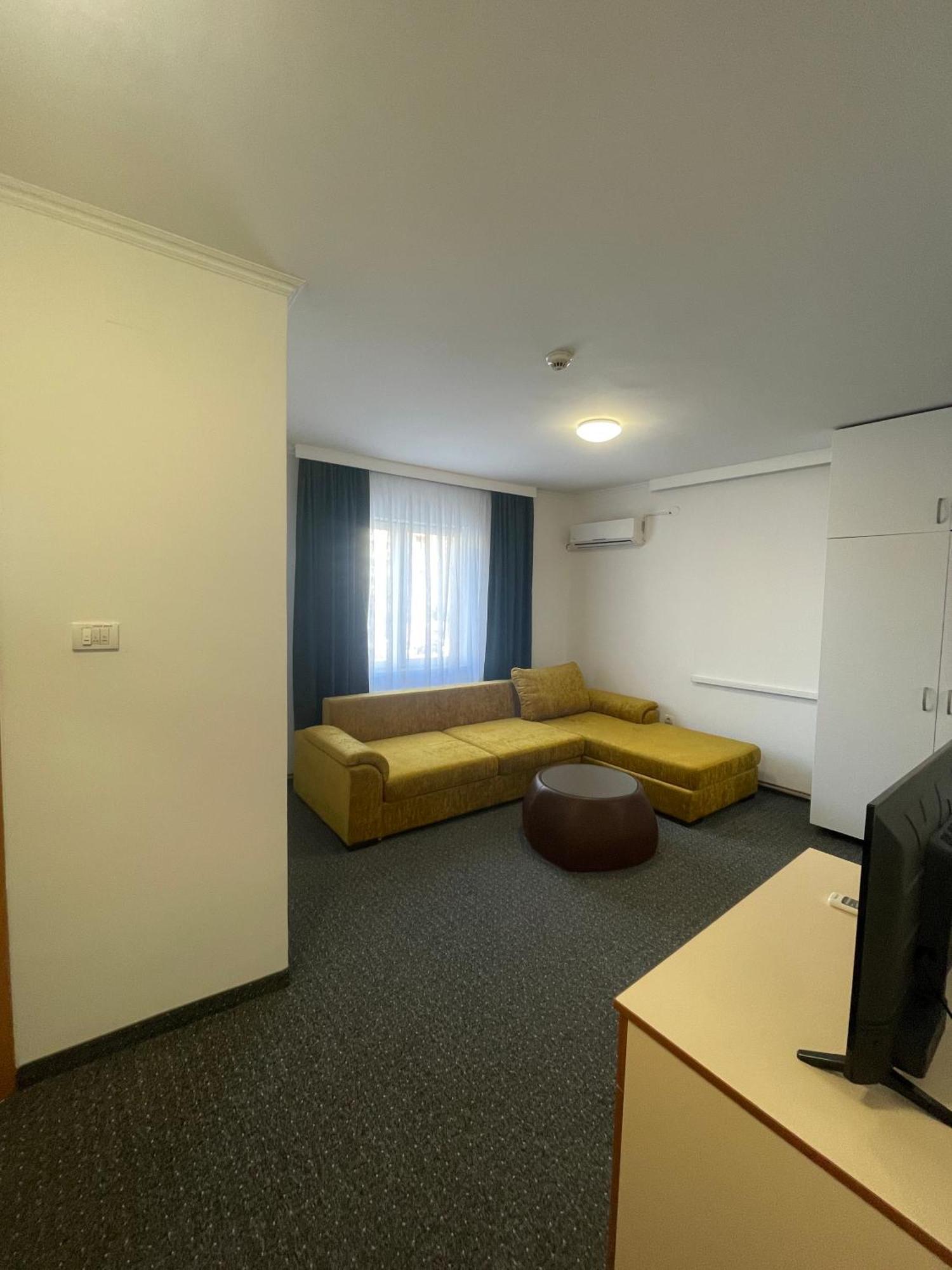 Hotel Ada - Otoka Sarajevo Ngoại thất bức ảnh