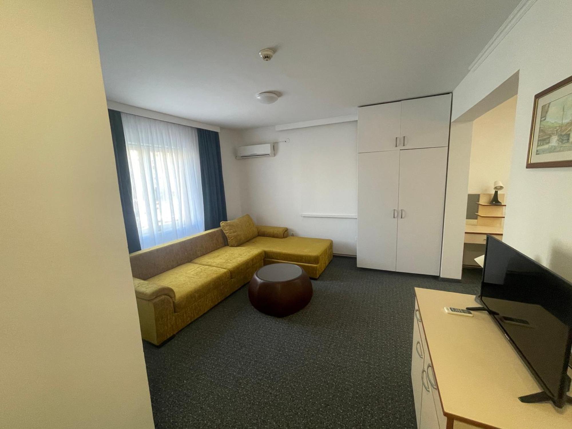 Hotel Ada - Otoka Sarajevo Ngoại thất bức ảnh