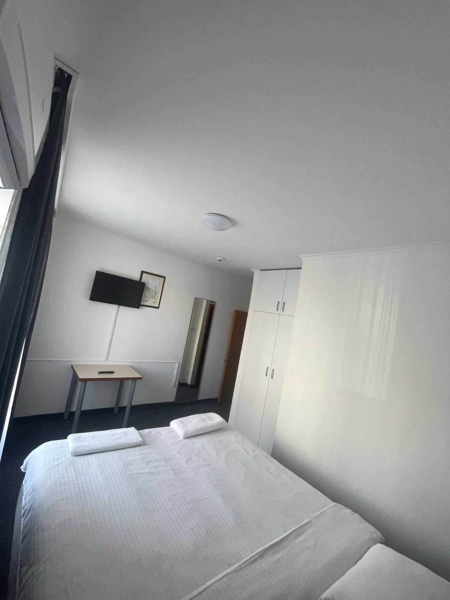 Hotel Ada - Otoka Sarajevo Ngoại thất bức ảnh