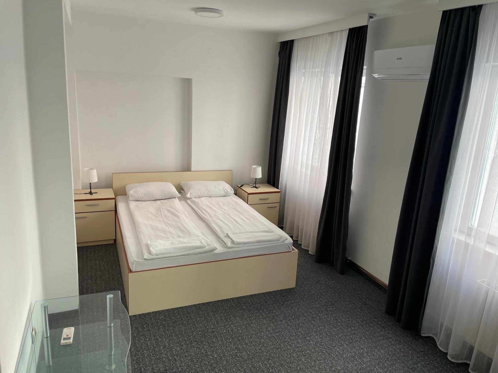 Hotel Ada - Otoka Sarajevo Ngoại thất bức ảnh