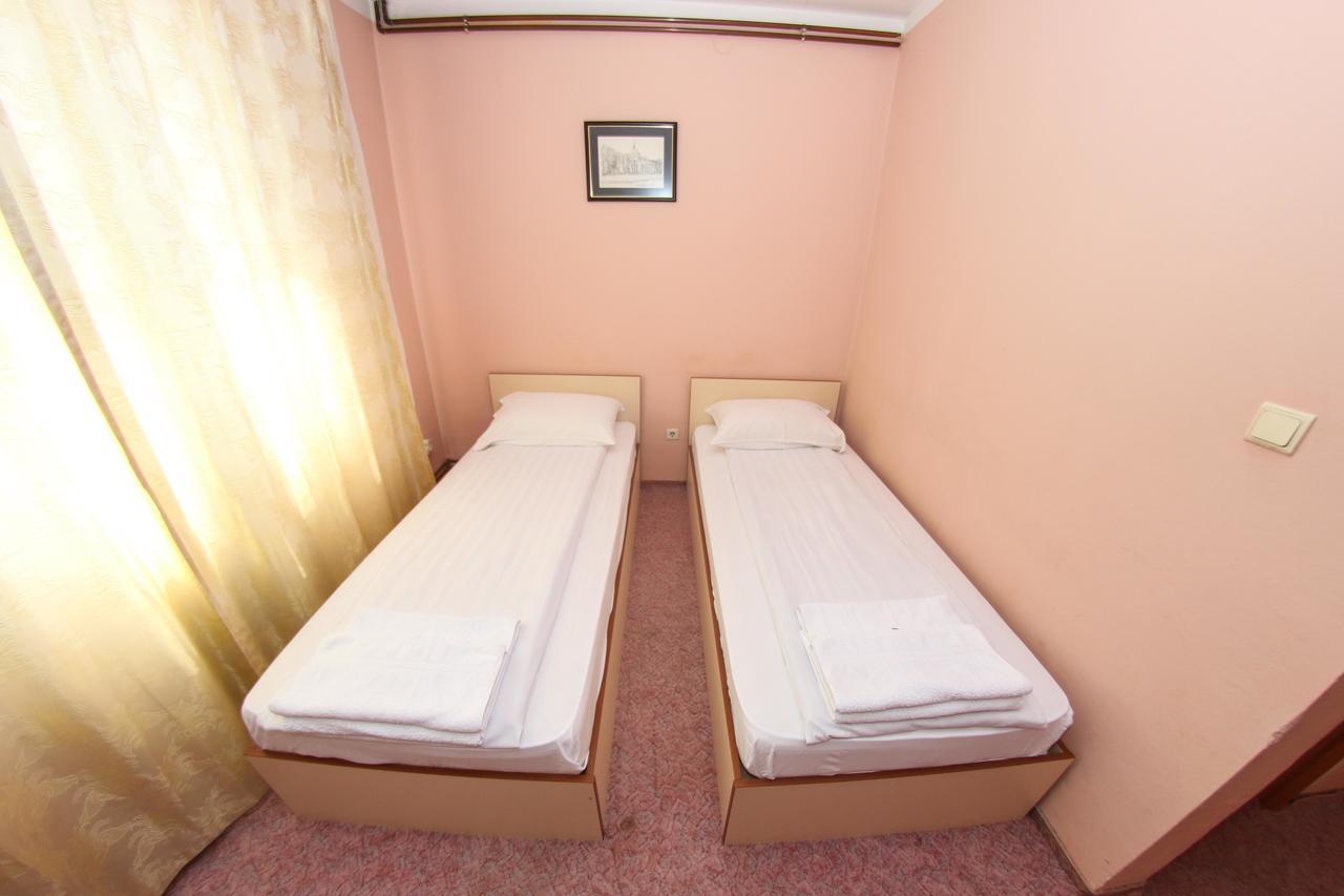 Hotel Ada - Otoka Sarajevo Ngoại thất bức ảnh