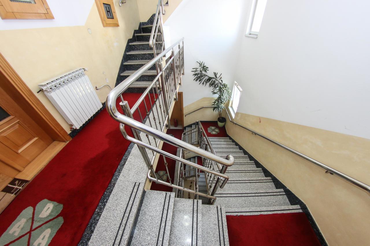 Hotel Ada - Otoka Sarajevo Ngoại thất bức ảnh
